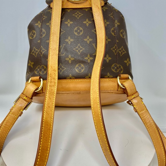 COPY - Louis Vuitton Montsouris Mm Backpack - Picture 5 of 14